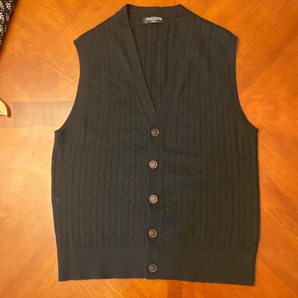 Kallspin Vest Cashmere MEDIUM - Picture 2 of 6